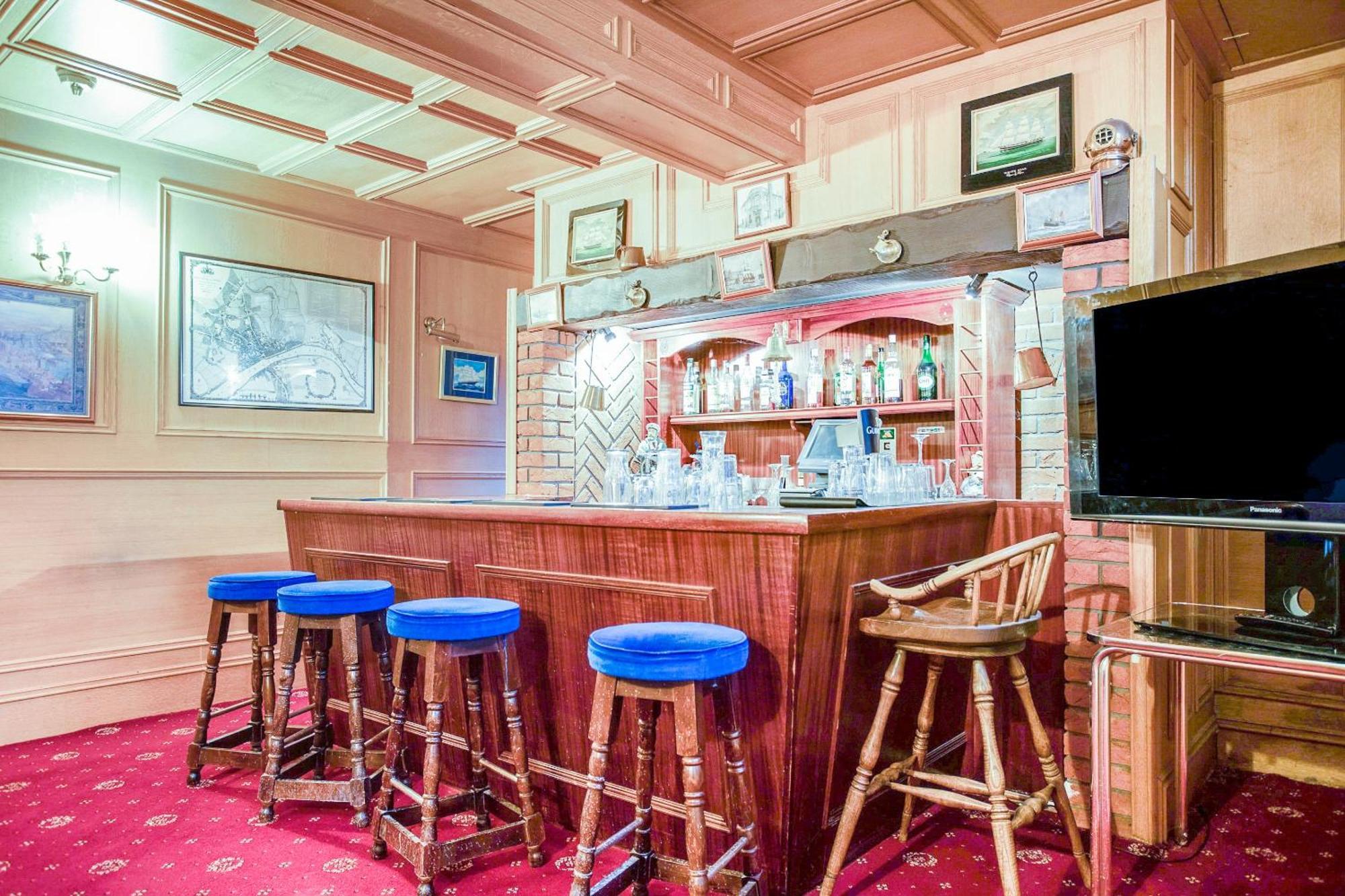 Oyo The Rowers Hotel, Dunston Gateshead Newcastle-upon-Tyne Extérieur photo