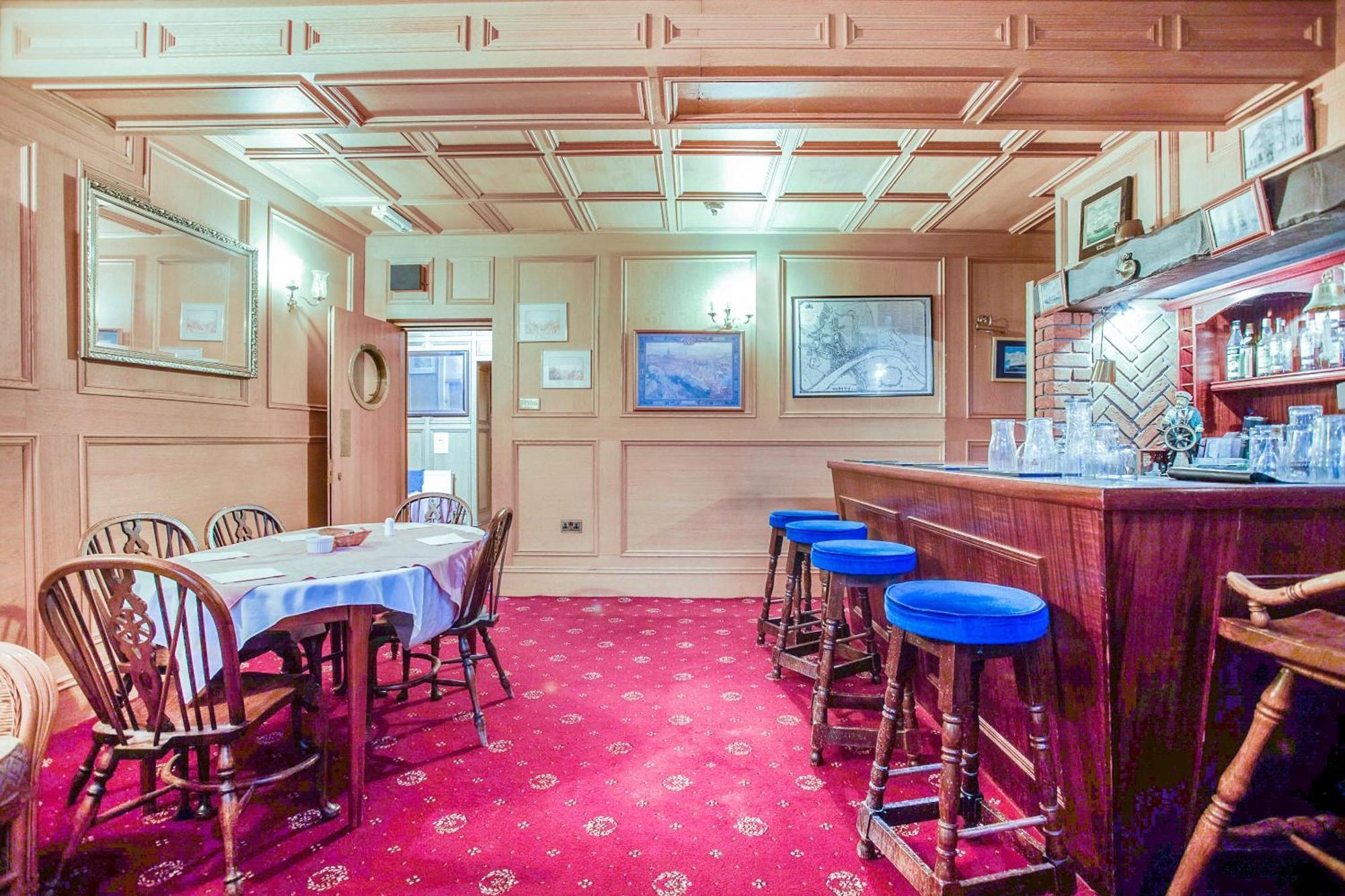 Oyo The Rowers Hotel, Dunston Gateshead Newcastle-upon-Tyne Extérieur photo