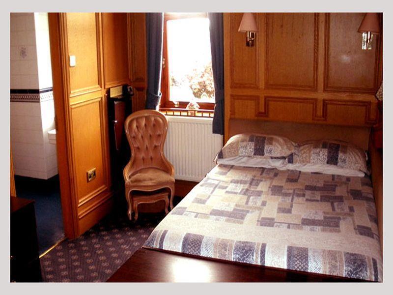Oyo The Rowers Hotel, Dunston Gateshead Newcastle-upon-Tyne Extérieur photo